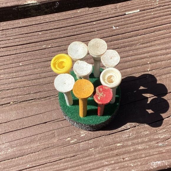 Vintage Spalding Mickey Mouse Golf Balls & Tees in Original Tube Disney - Picture 4 of 4